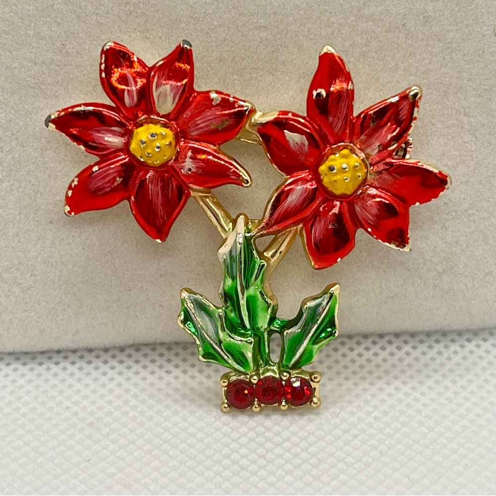 Vintage B.J. poinsettia Brooch Pin Christmas Holiday Flower Leaf W Rhinestone‎